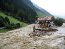 Hochwasser an Wildbach und Bachbettverlegung